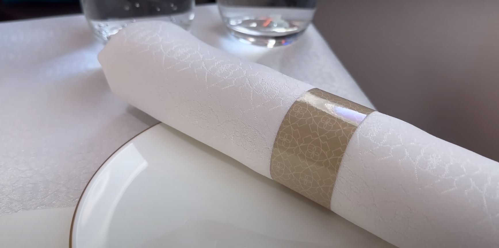 J MEAL NAPKIN MATERIAL